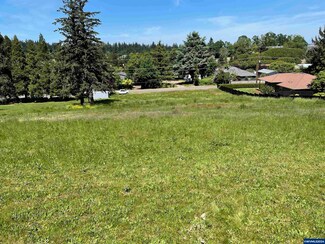 1710 Barnes Ave SE, Salem, OR 97306
