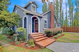 17301 36th Ave W, Lynnwood, WA 98037