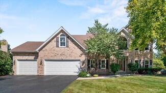 4352 Camelot Cir Unit 1, Naperville, IL 60564