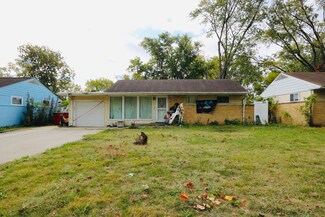 1115 W Eureka St, Champaign, IL 61821