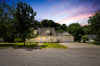 52 June St, Sanford, ME 04073