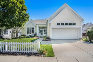 17740 Cobblefield Ln, Spring Lake, MI 49456