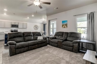 1011 Redbud Dr, Paola, KS 66071