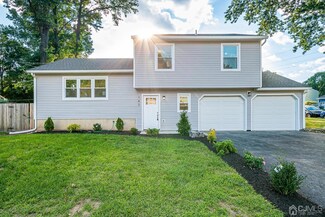 143 Dorothy Ave, Edison, NJ 08837