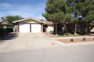 11829 Jim Ryan Ln, El Paso, TX 79936