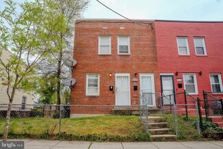 5422 James Place NE, Washington, DC 20019