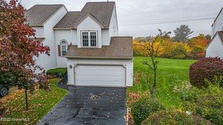 3 Highpointe Dr, Troy, NY 12182