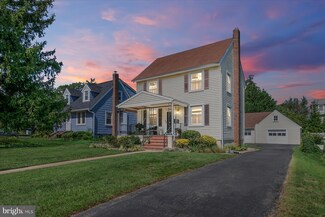 208 Hawthorne Rd, Linthicum Heights, MD 21090