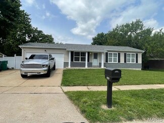 15545 97th Ave, Florissant, MO 63034