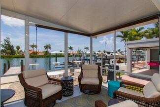 19 7th St, Key Largo, FL 33037