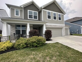 6045 Meadowview Dr, Whitestown, IN 46075