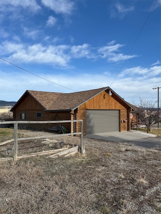 620 E Larime St, White Sulphur Springs, MT 59645
