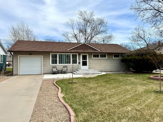 1303 Arcade Ave, Goodland, KS 67735