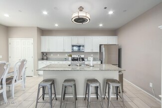 308 N 56th Place, Mesa, AZ 85205