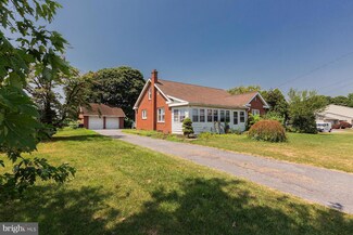 286 Newport Rd, Leola, PA 17540