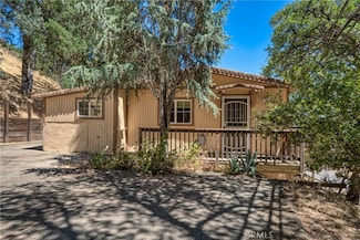 12500 Shady Ln, Clearlake Oaks, CA 95423