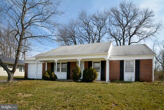 93 Edge Ln, Willingboro, NJ 08046