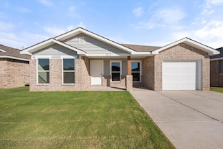 1614 N Clinton Ave, Lubbock, TX 79416