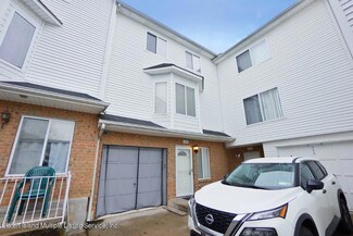 348 Aspen Knolls Way, Staten Island, NY 10312