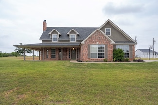 102 Eagle Pass Ln, Weatherford, TX 76087