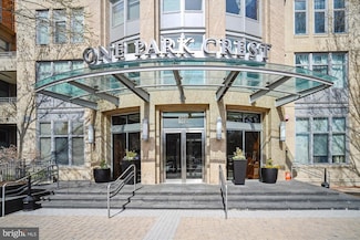 8220 Crestwood Heights Dr Unit 1310, McLean, VA 22102