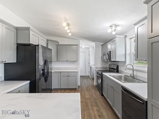 106 W 5th Ave, Twin Bridges, MT 59754