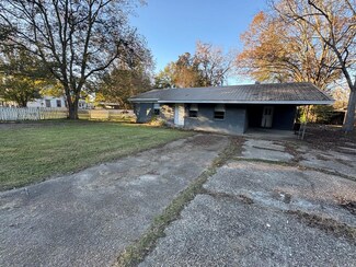1061 E Poplar St, Georgetown, MS 39078