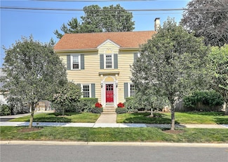 41 Stadium Rd, Providence, RI 02906