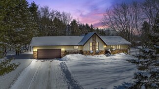 4131 Irvin Cir N, Lake Elmo, MN 55042