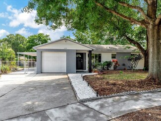 1135 17th Ave SW, Largo, FL 33778