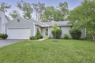 4223 Newport Dr, Island Lake, IL 60042