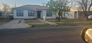 1246 E 20th St, San Angelo, TX 76903