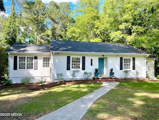 2297 Kingsley Dr, Macon, GA 31204
