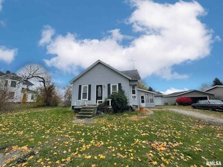 306 N Henderson St, Alexis, IL 61412