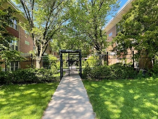 7530 N Ridge Blvd Unit 3W, Chicago, IL 60645