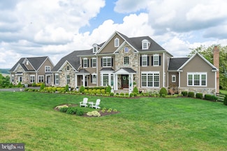 35209 Dundee Ct, Round Hill, VA 20141