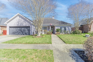 104 Hyacinth Dr, Lafayette, LA 70506