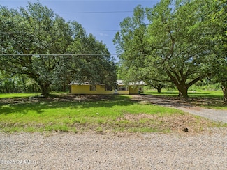 198 Jim Guillory Rd, Opelousas, LA 70570