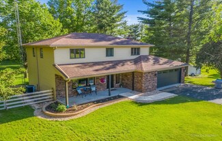 13192 Base Line Rd, Kingston, IL 60145