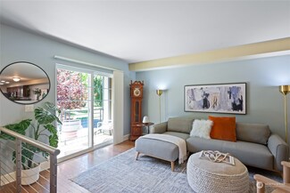 2626 SW Myrtle St, Seattle, WA 98106