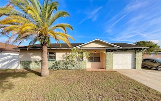 5621 Mirada Dr, Holiday, FL 34690