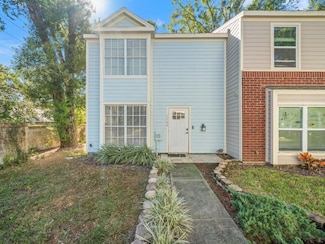 1722 Mill Run Cir, Tampa, FL 33613