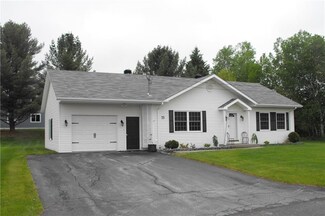73 Dionne St, Madawaska, ME 04756