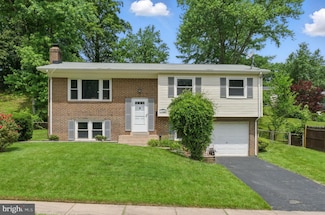 13626 Kingsman Rd, Woodbridge, VA 22193