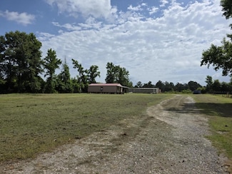 247 Fm 1645, Timpson, TX 75975