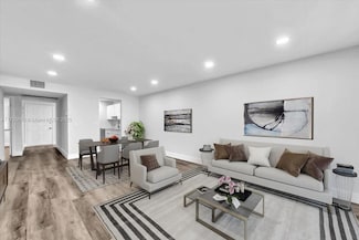 1201 SW 128th Terrace Unit 303E, Pembroke Pines, FL 33027