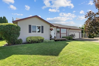 5606 N Canal Rd, Newman Lake, WA 99025