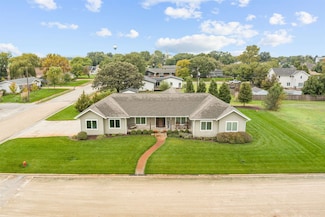 333 S Lindblad Dr, Assaria, KS 67416