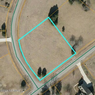 22 Putters Ln, Pinetops, NC 27864