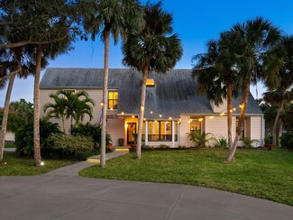 3648 Beneva Oaks Blvd, Sarasota, FL 34238